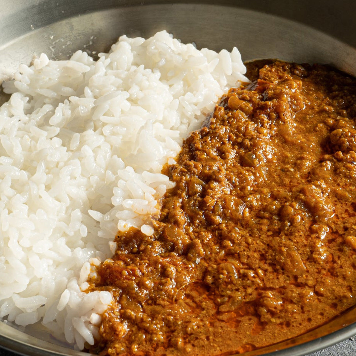 プチトマトと花椒のカレー